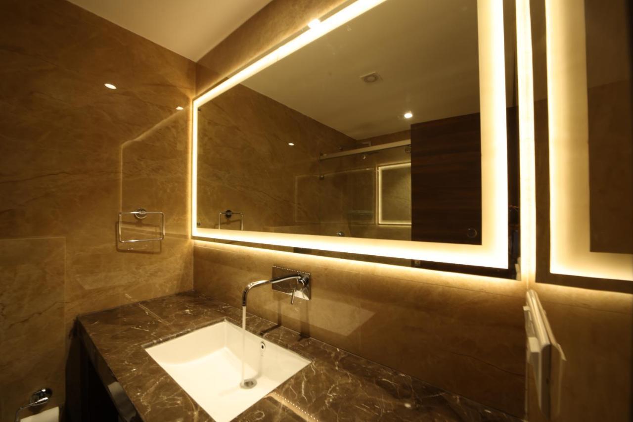 Hotel The Vilana A Unit Of Jg Developers Rišikéš Exteriér fotografie